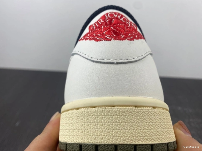x Scott Olive DZ4137-106 WMNS Jordan OG Low Travis 1 Air 0904